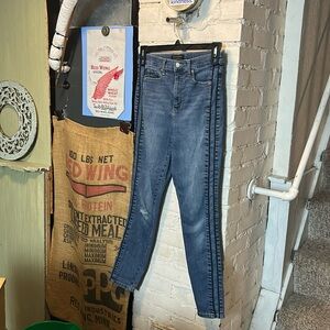 Banana Republic Curvy, High Rise Skinny Jeans in Women’s Size Regular 28/6